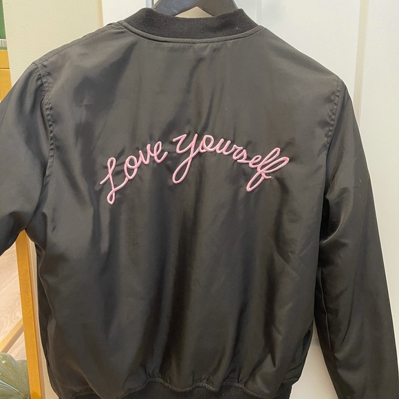 Forever 21 Black Bomber Jacket - Picture 3 of 5